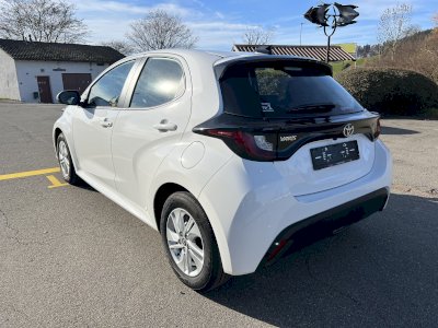 Toyota Yaris Comfort 1,5 VVT-i H 116 KM hybrid